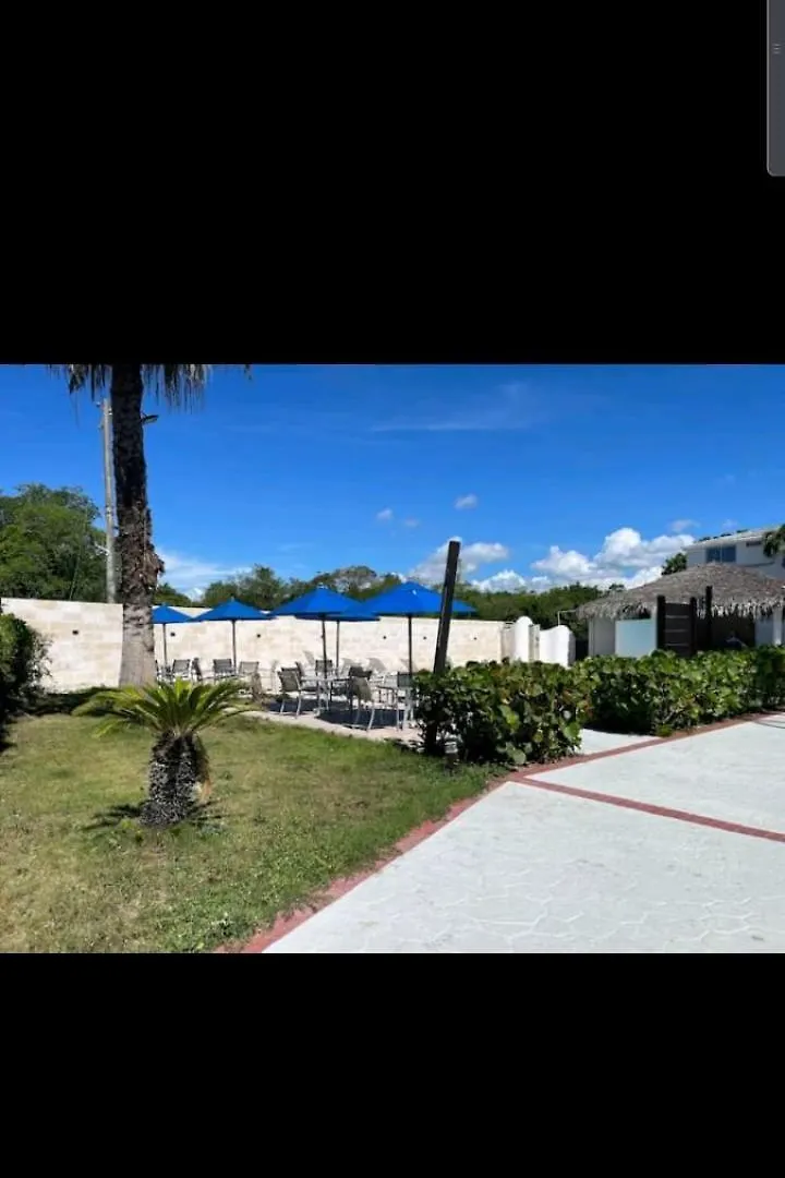 Playa Juan Dolio, Rd-Acceso Privado A La Playa Justo Al Frente En 1Ra Linea, Areas Sociales, Bbq, Piscina, Gazebos-Parqueo-Wifi-Netflix-Al Lado De Minimarket, Restaurantes, Bares, Tiendas, Clubes De Playa, Campos De Golf, Bancos Comerciales Y Mas Guayacanes