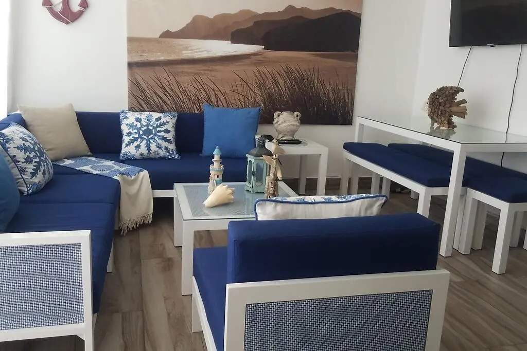 Playa Juan Dolio, Rd-Acceso Privado A La Playa Justo Al Frente En 1Ra Linea, Areas Sociales, Bbq, Piscina, Gazebos-Parqueo-Wifi-Netflix-Al Lado De Minimarket, Restaurantes, Bares, Tiendas, Clubes De Playa, Campos De Golf, Bancos Comerciales Y Mas Guayacanes 0*,  República Dominicana