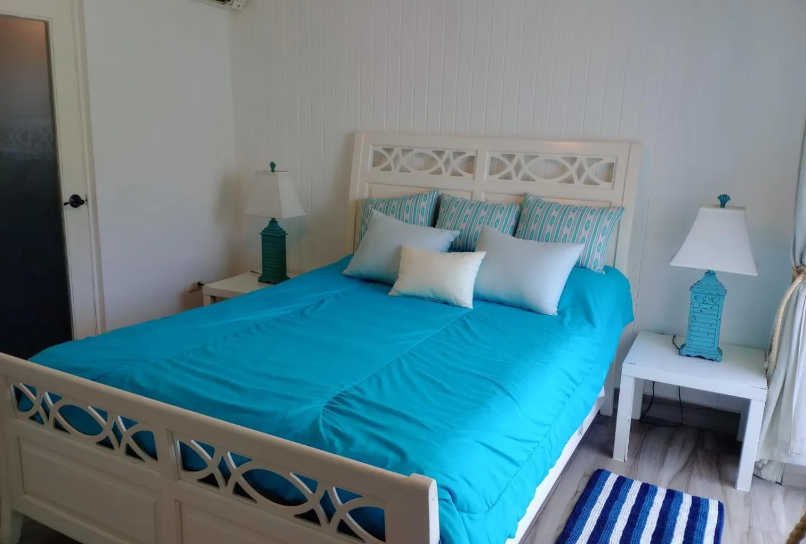 Playa Juan Dolio, Rd-Acceso Privado A La Playa Justo Al Frente En 1Ra Linea, Areas Sociales, Bbq, Piscina, Gazebos-Parqueo-Wifi-Netflix-Al Lado De Minimarket, Restaurantes, Bares, Tiendas, Clubes De Playa, Campos De Golf, Bancos Comerciales Y Mas Guayacanes